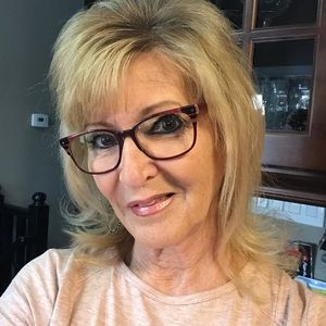 Meet your Posher, Joanne